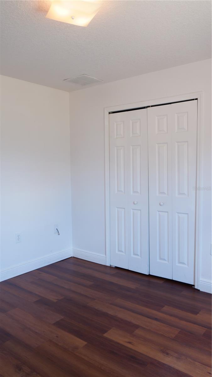 1417 Sarasota Dr Property Photo 23