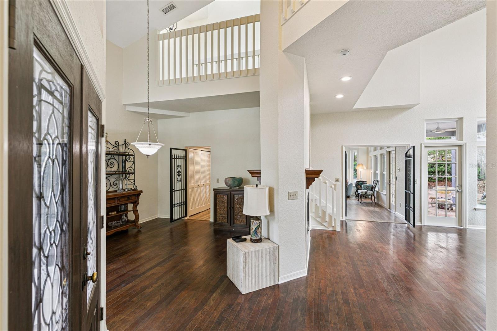 501 Devon Pl Property Photo 6
