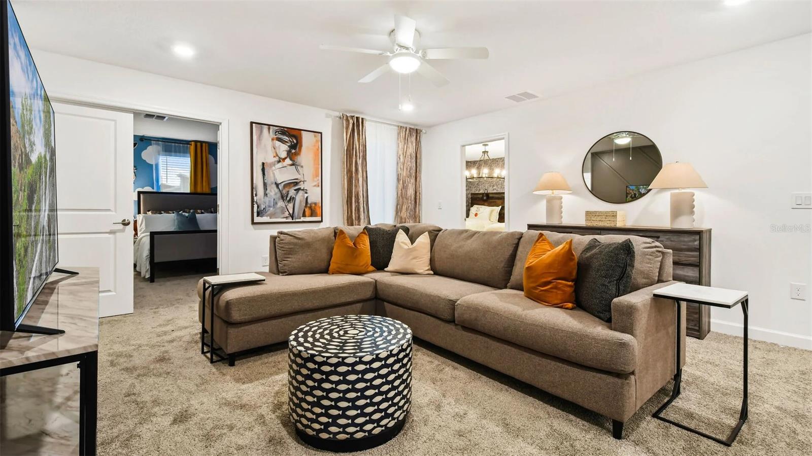 2993 Protagonist St Property Photo 4