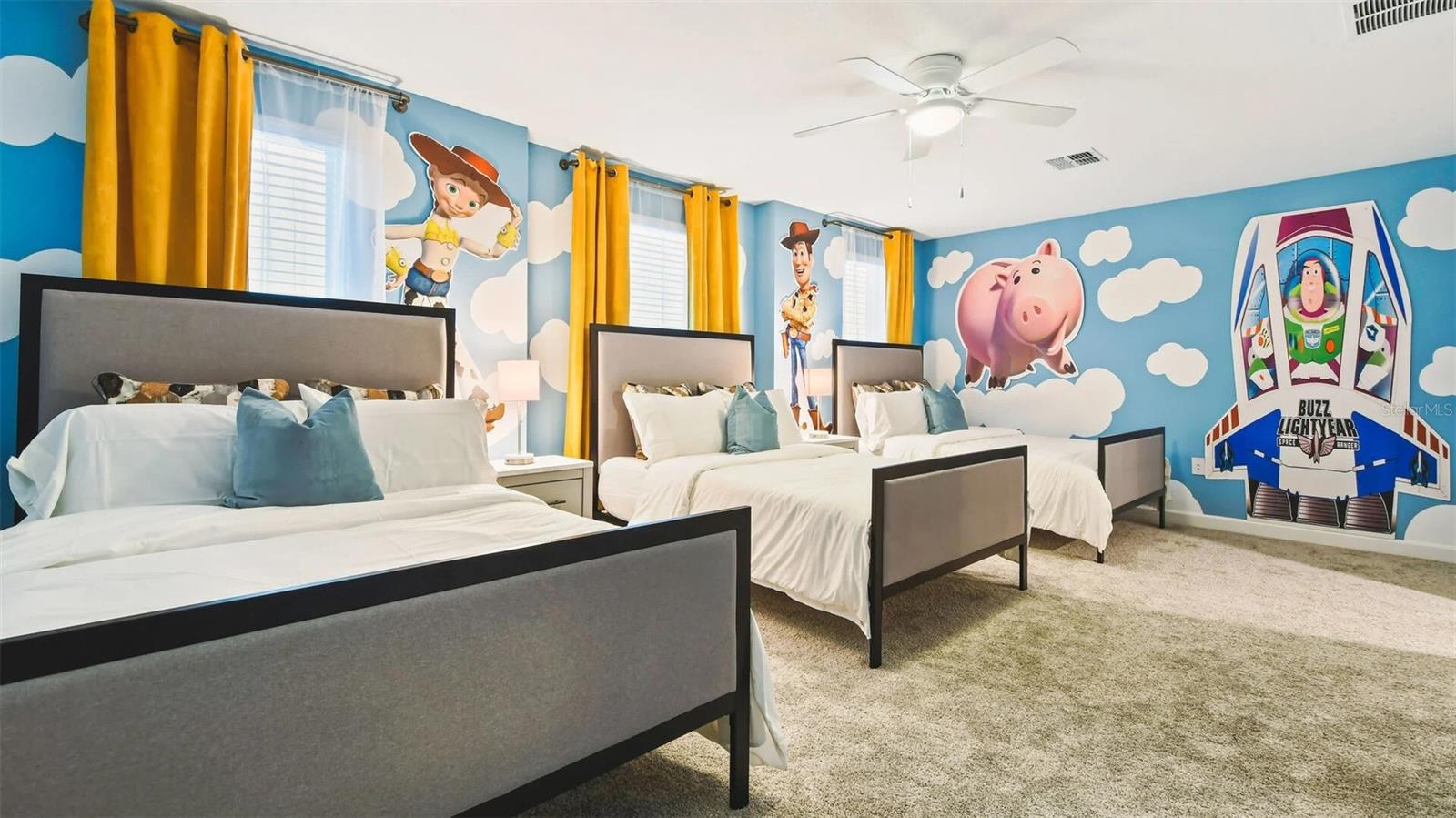 2993 Protagonist St Property Photo 14
