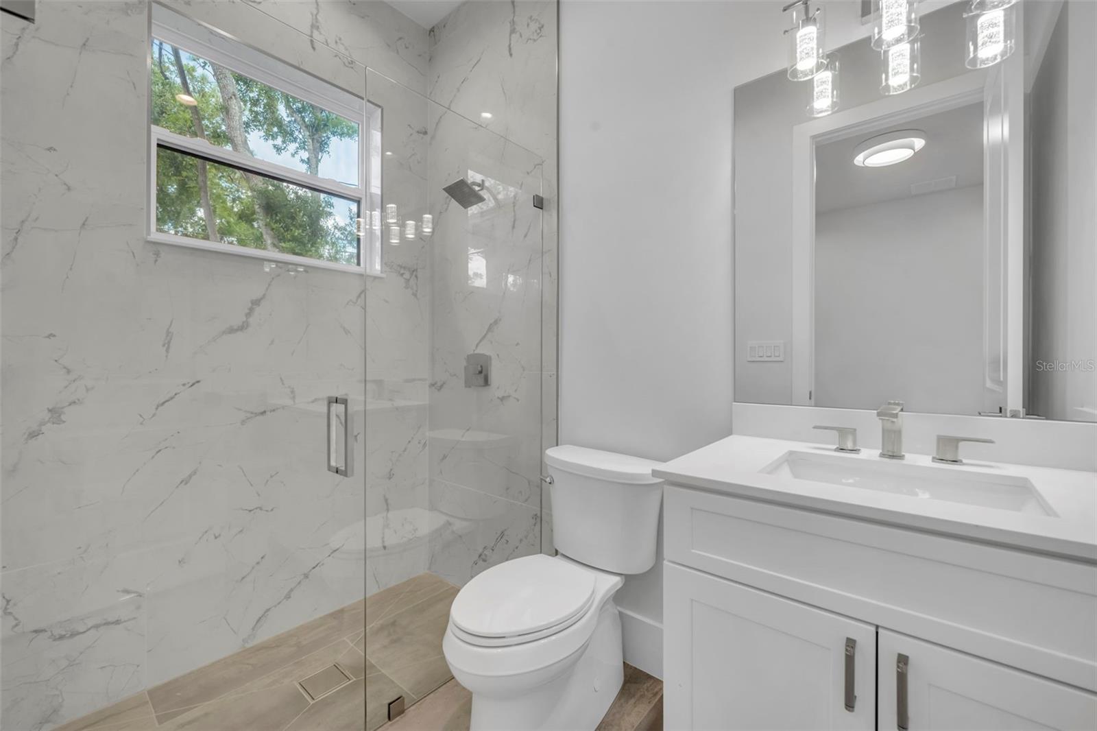 102 Bell Pl Property Photo 29