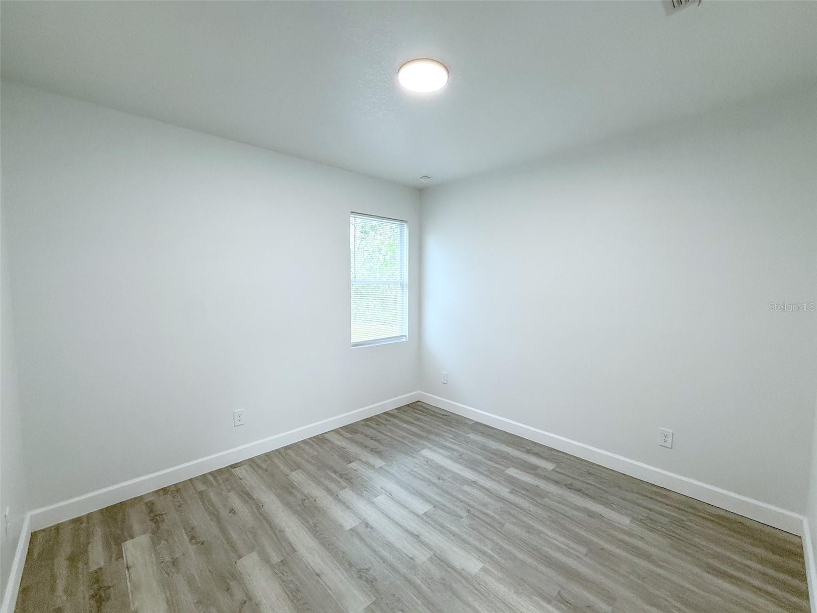 4700 Sunbeam St Property Photo 6