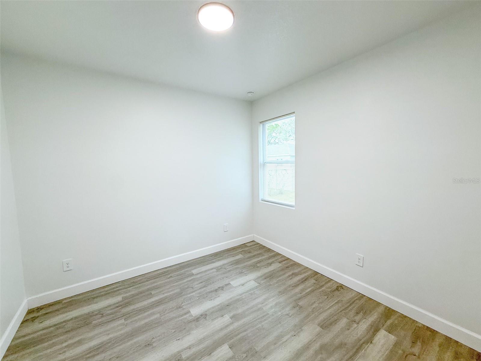 4700 Sunbeam St Property Photo 8