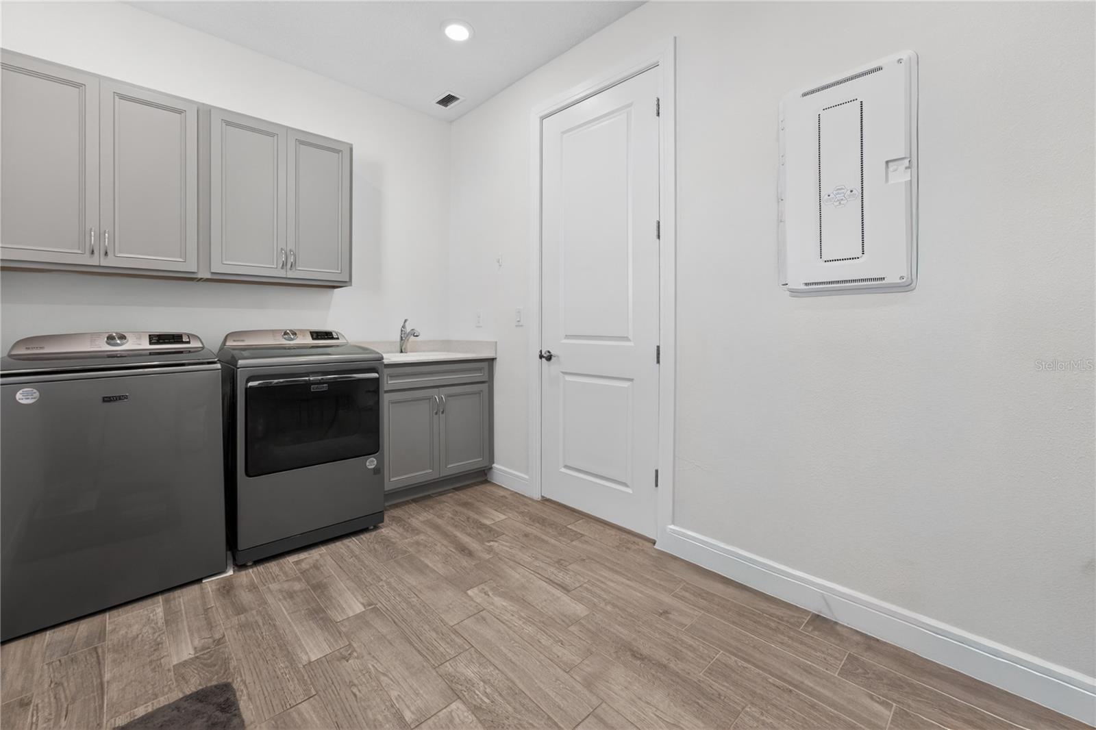 2873 Cherry Blossom Loop Property Photo 48