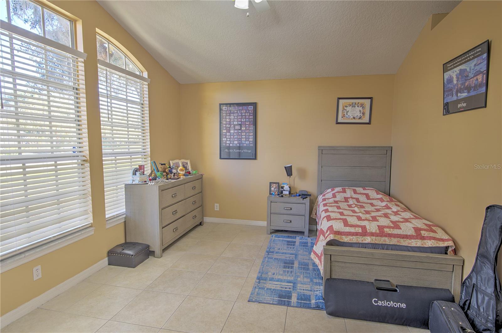 684 Yorkshire Dr Property Photo 24
