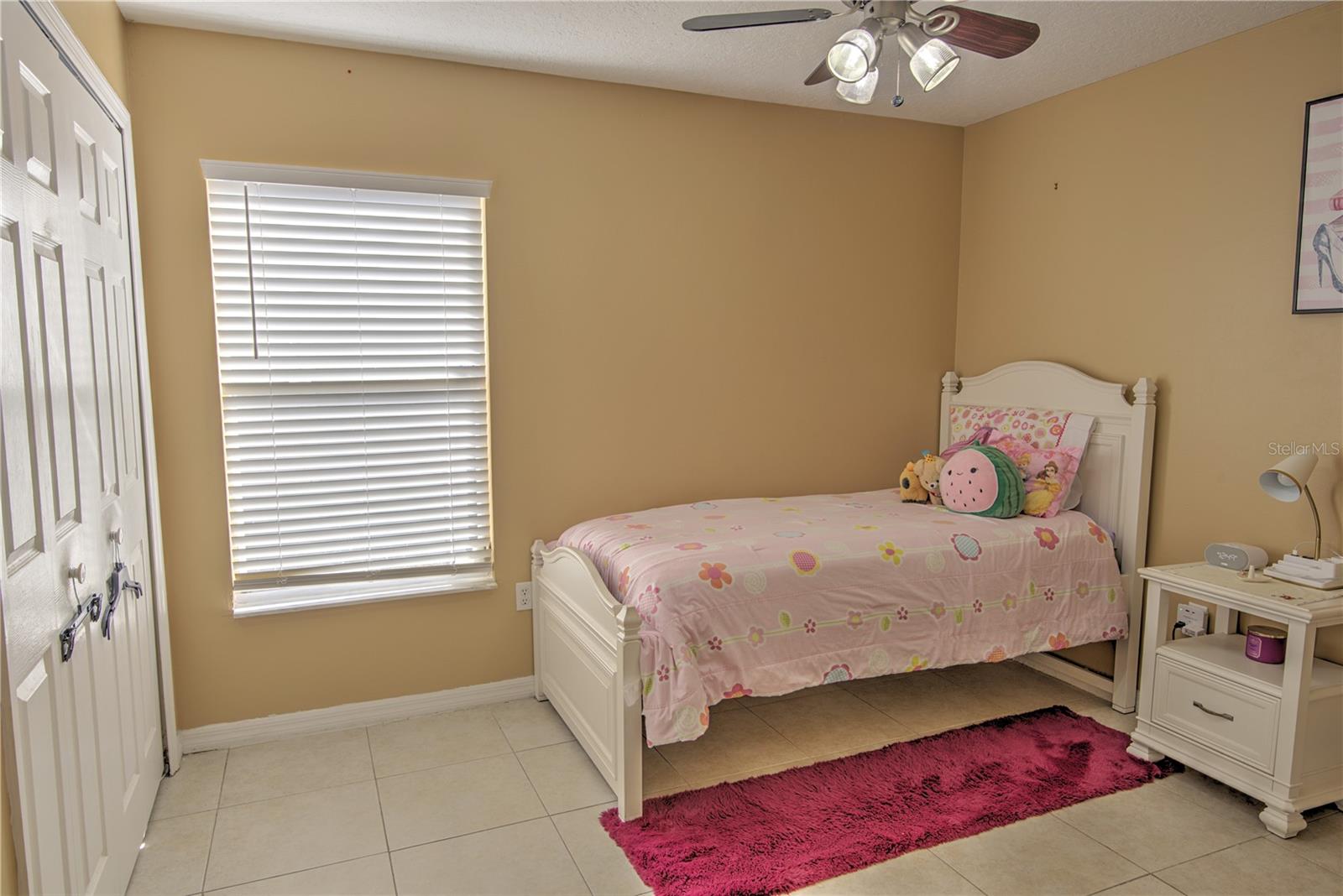 684 Yorkshire Dr Property Photo 25
