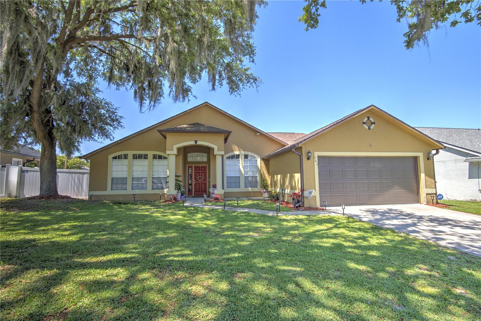684 Yorkshire Dr Property Photo 37