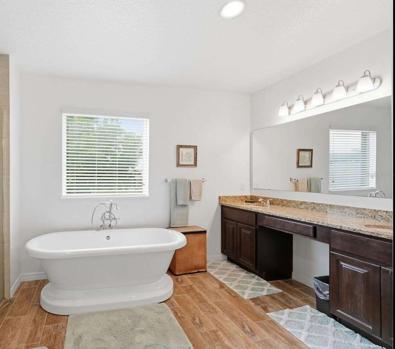186 Flatwoods Loop Property Photo 18
