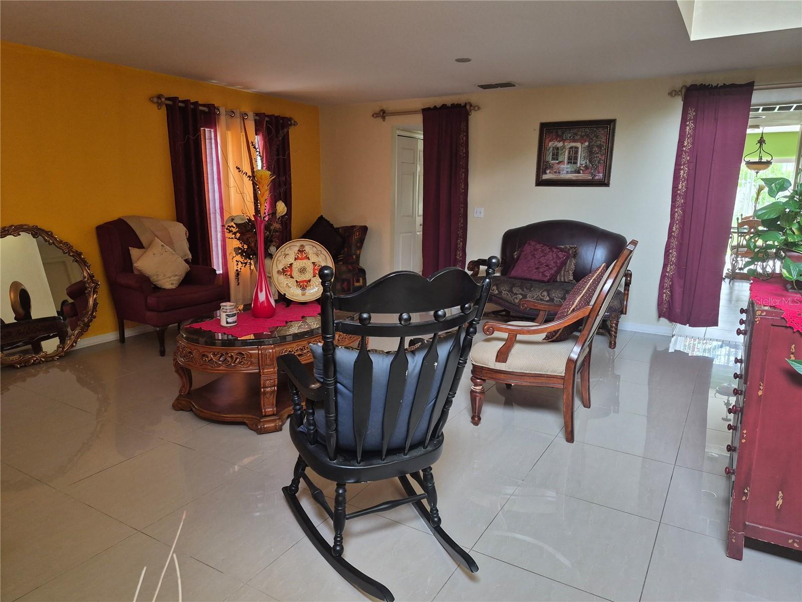 2554 Palmetto Ridge Circle Property Photo 4
