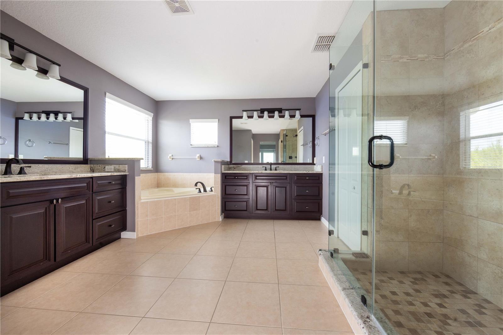 4810 Lake Milly Dr Property Photo 32