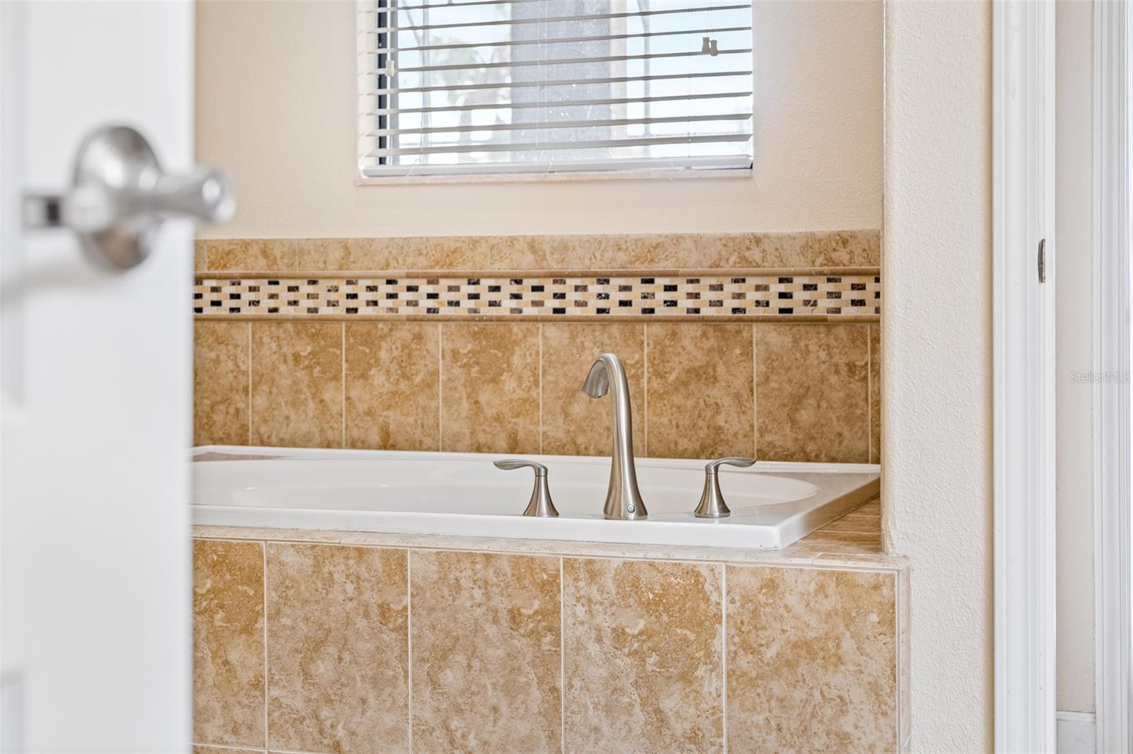 1496 Moon Valley Dr Property Photo 49