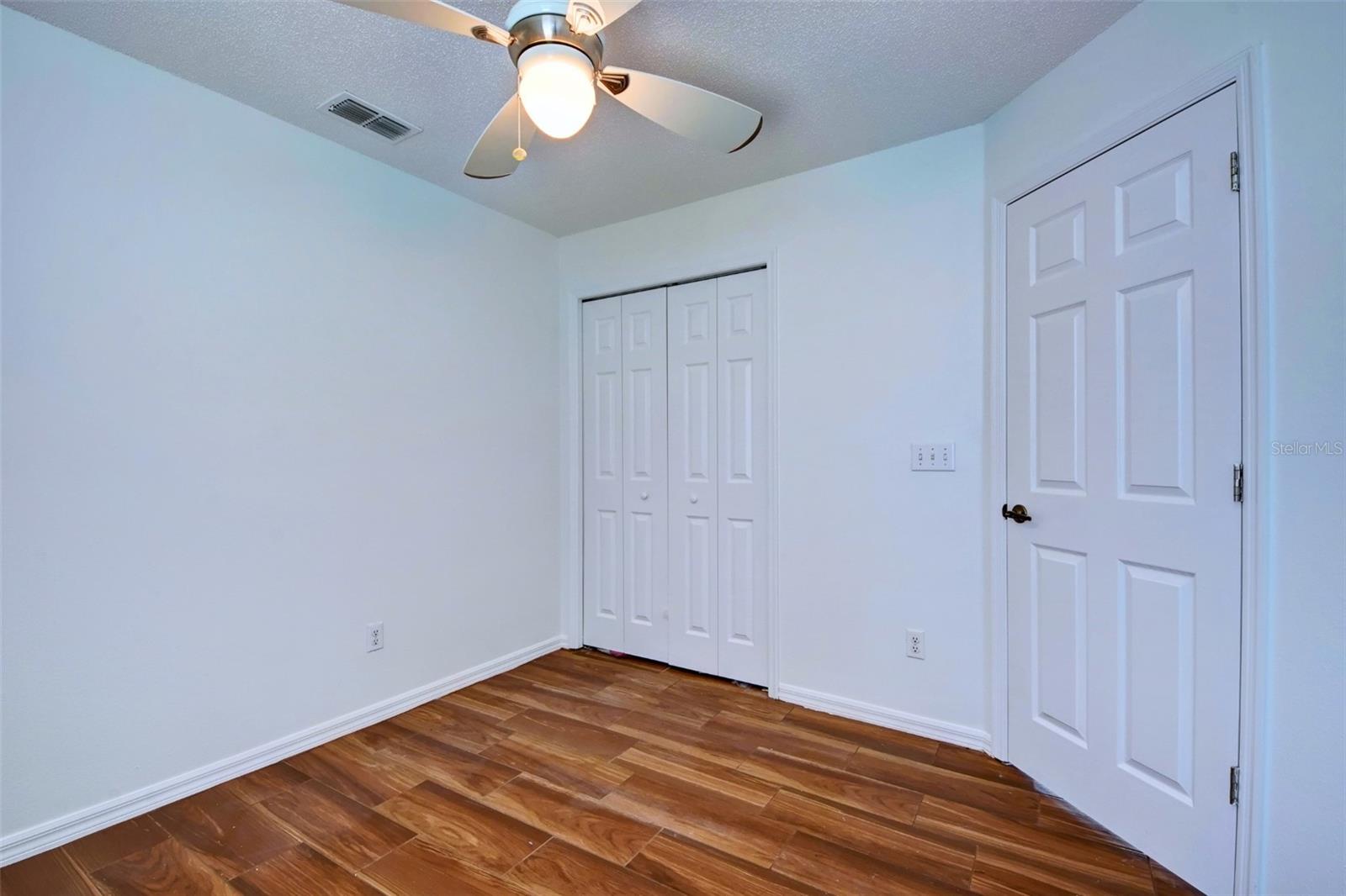 635 Rochester Loop Property Photo 19