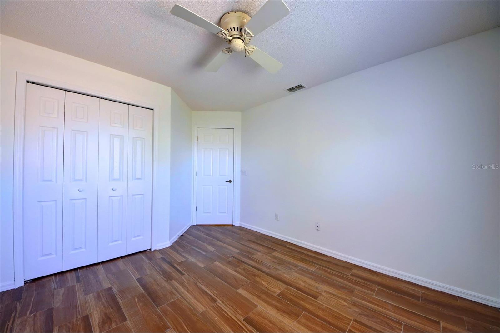 635 Rochester Loop Property Photo 22