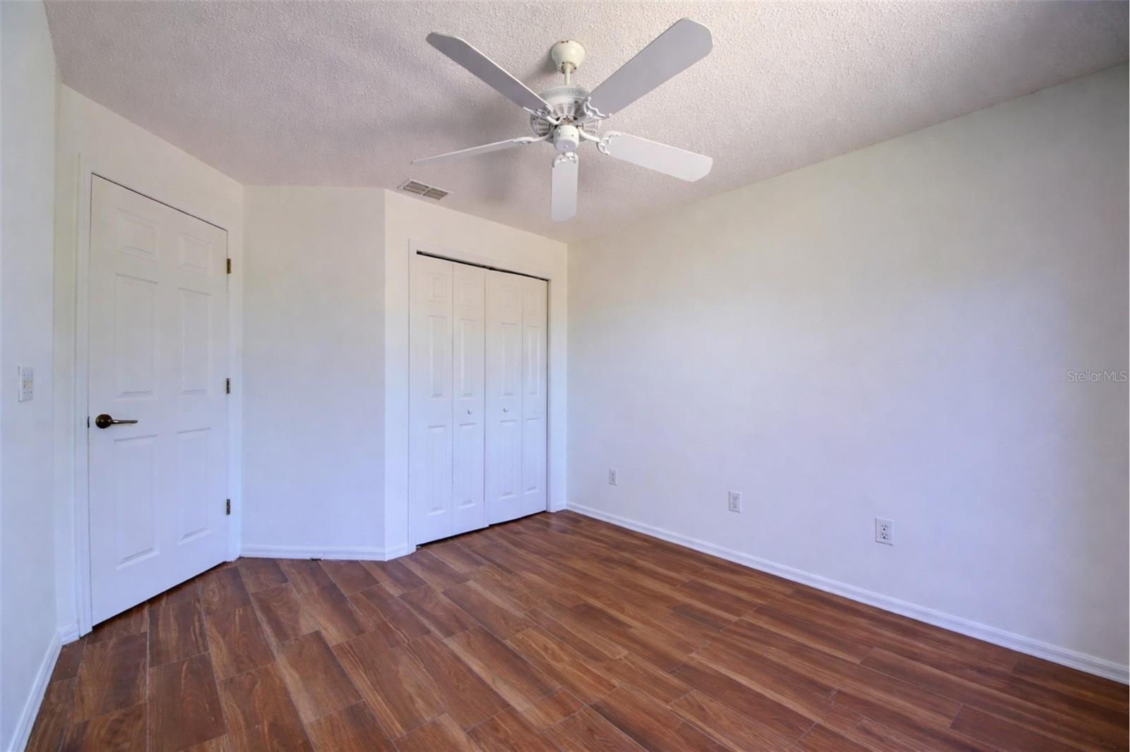 635 Rochester Loop Property Photo 25
