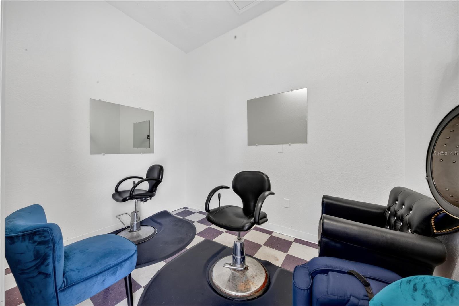 595 9TH ST #116 Property Photo 1