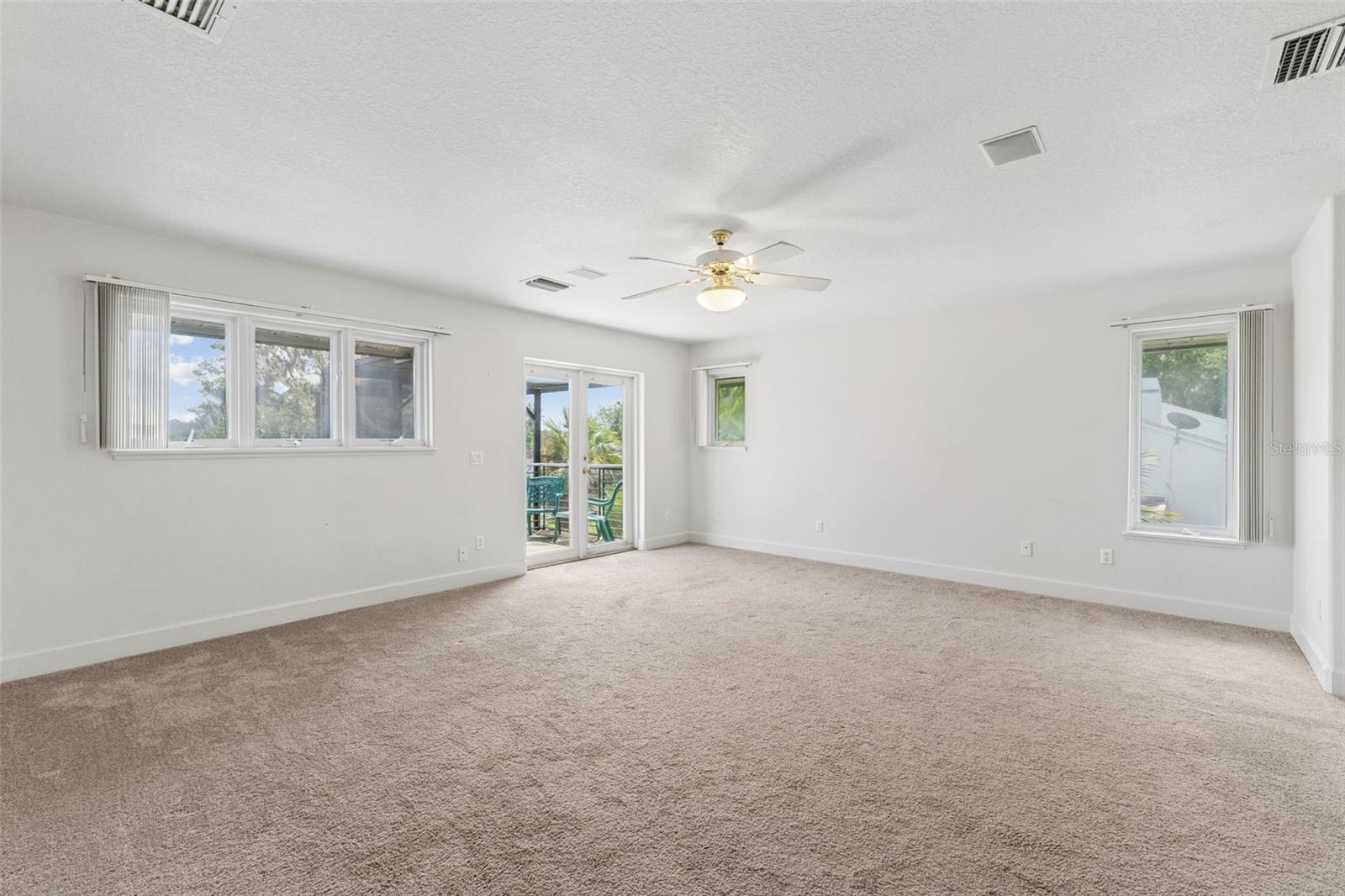 4301 Down Point Ln Property Photo 35