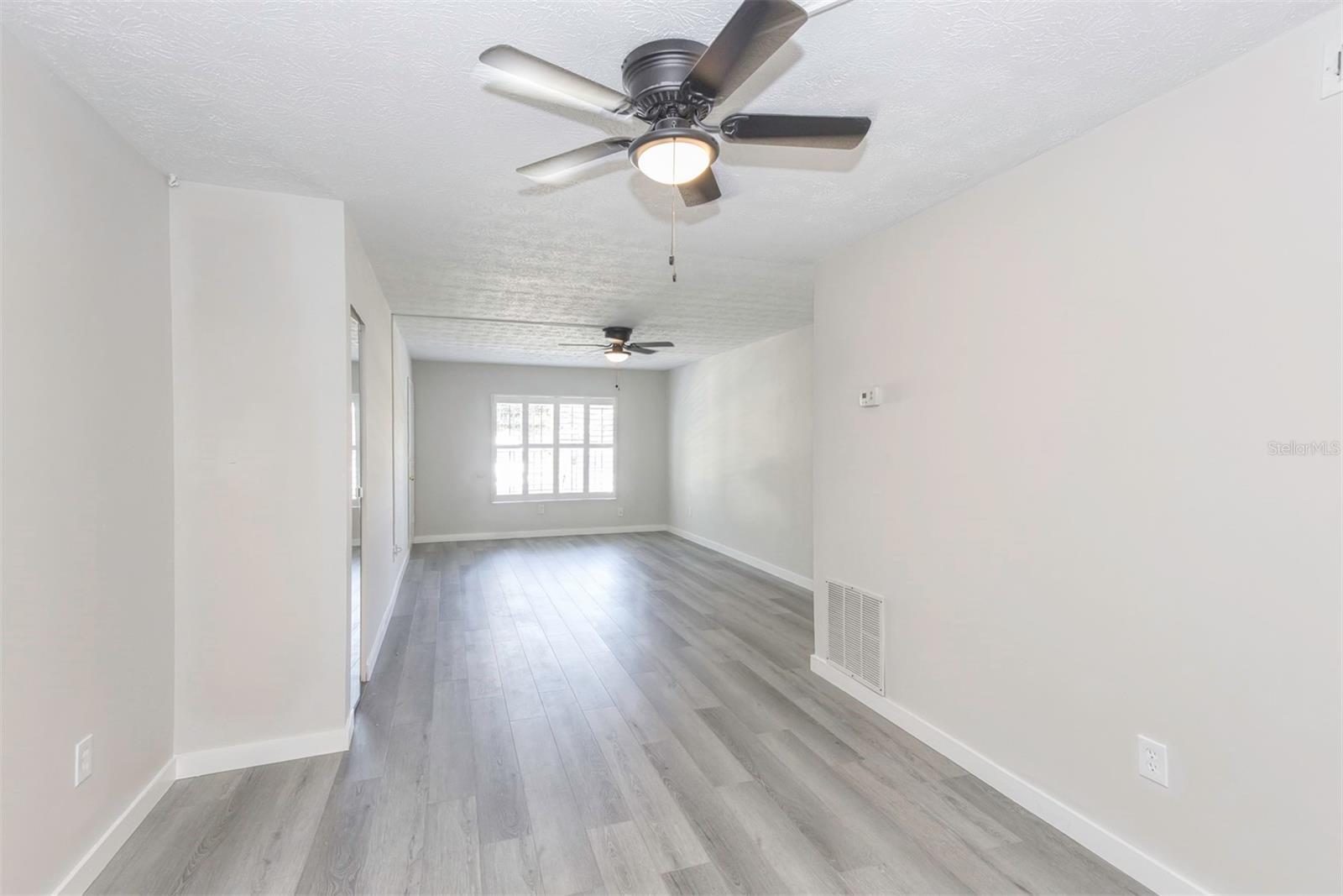 5441 Hansel Ave #j15 Property Photo 23
