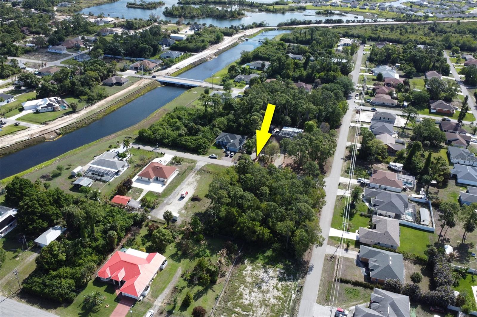 1103 Dorothy Ave N Property Photo 7