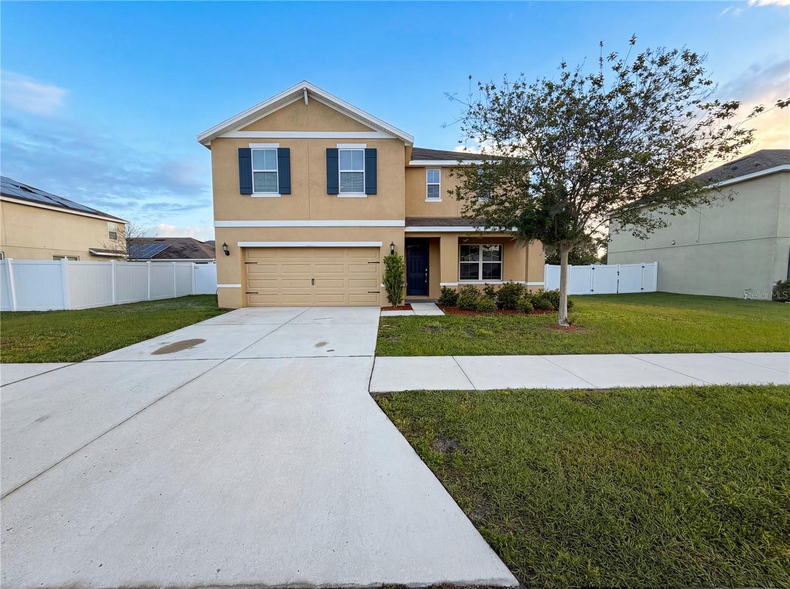 35687 HILLBROOK AVE Property Photo 1