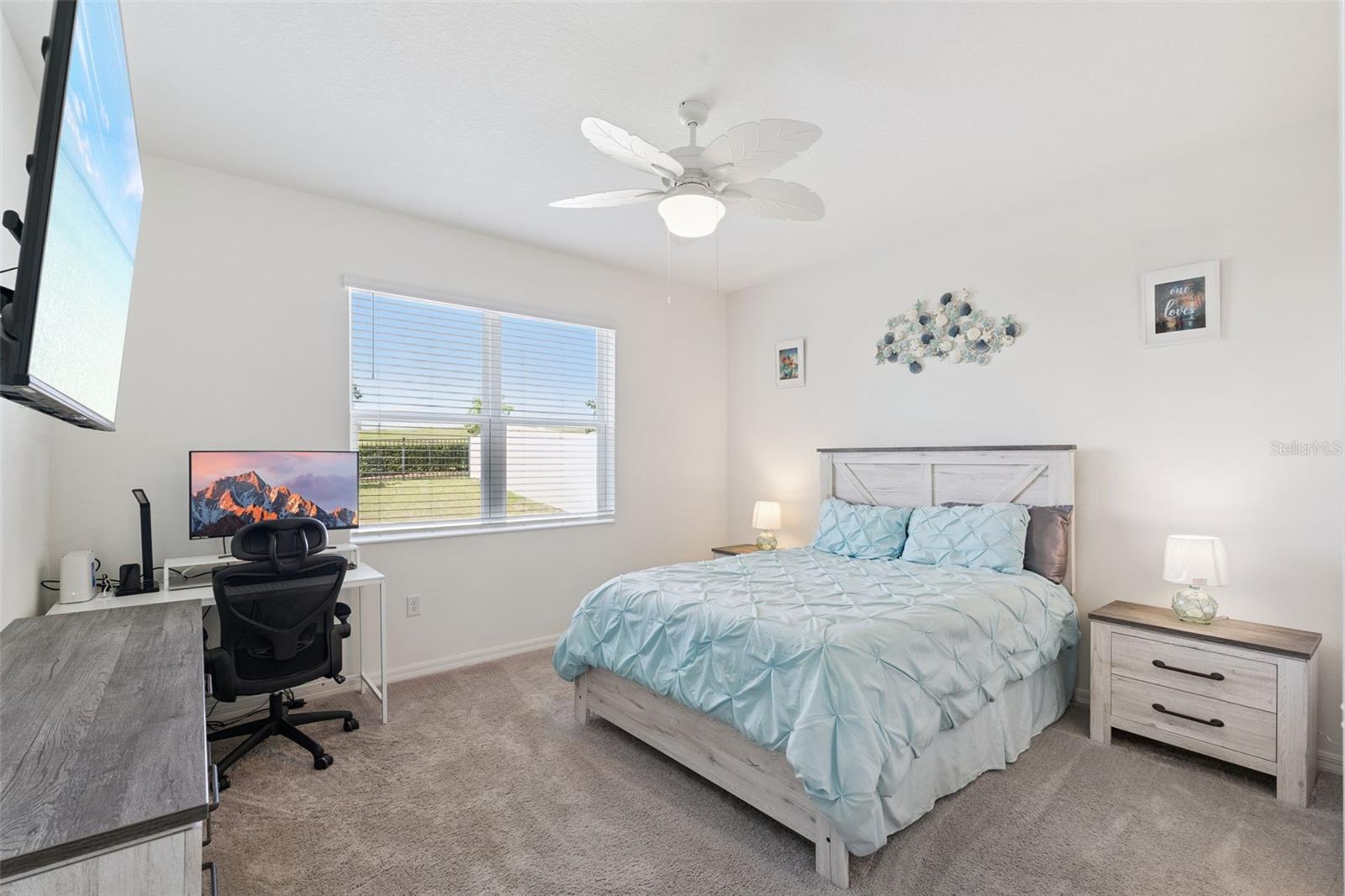 1682 Littleleaf Boxwood Loop Property Photo 21