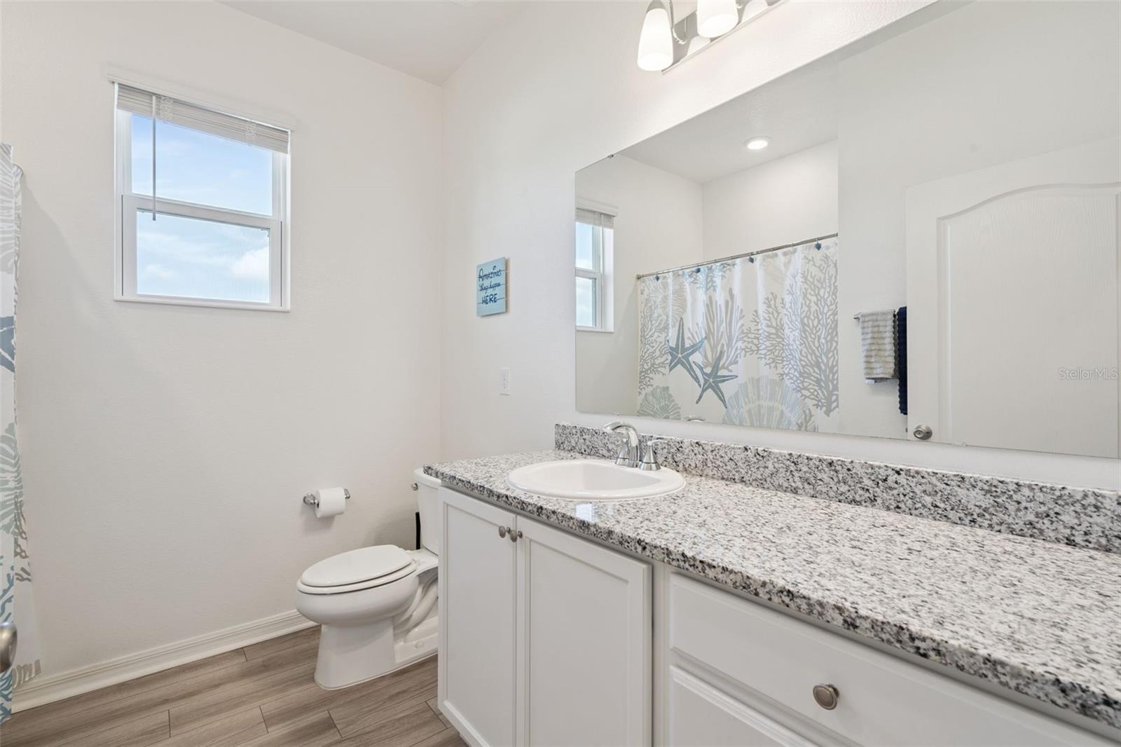 1682 Littleleaf Boxwood Loop Property Photo 27