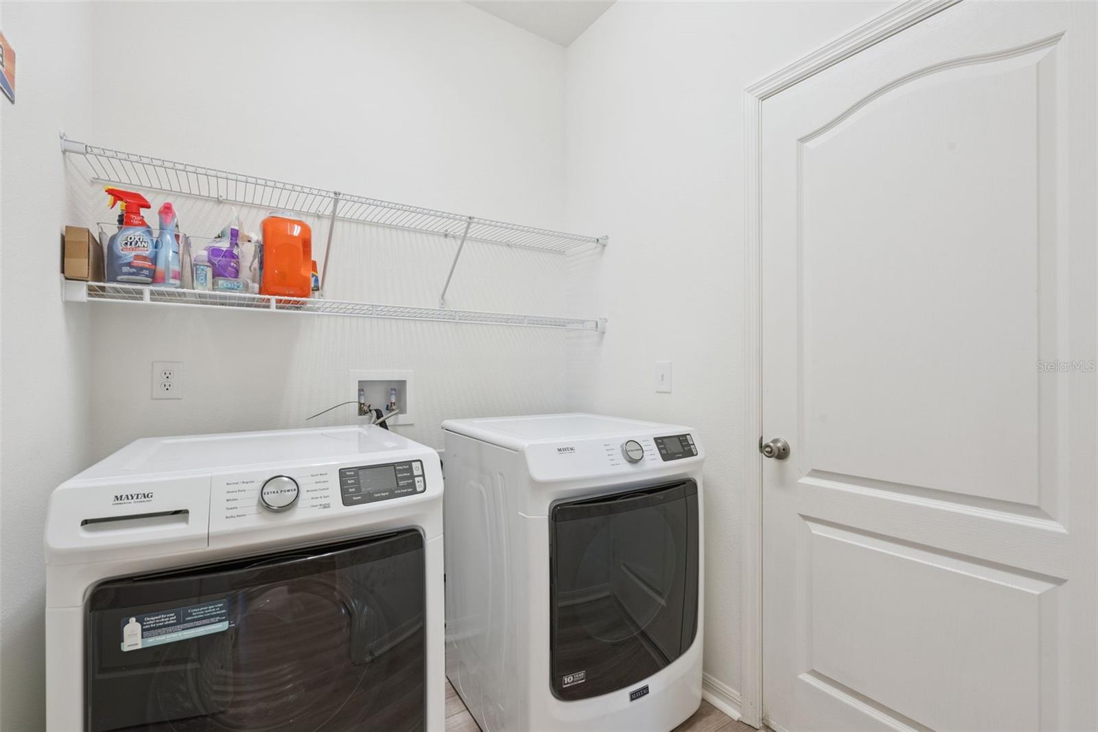 1682 Littleleaf Boxwood Loop Property Photo 31