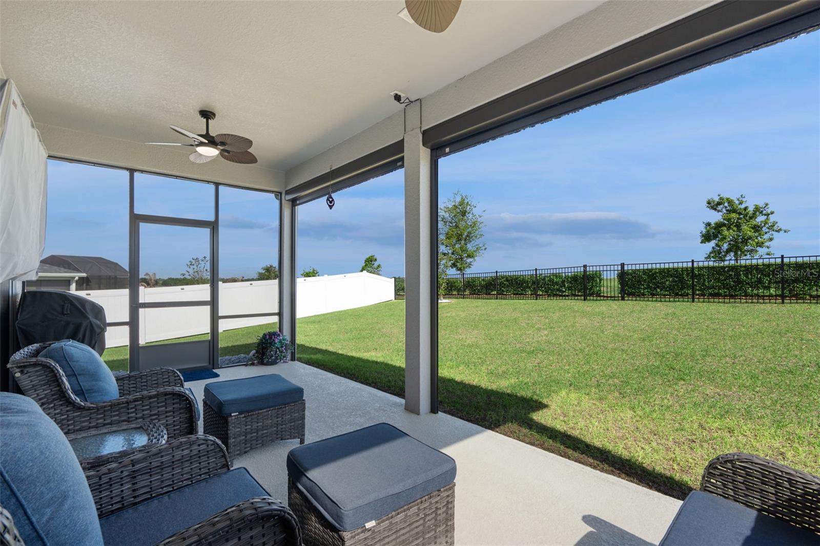 1682 Littleleaf Boxwood Loop Property Photo 35