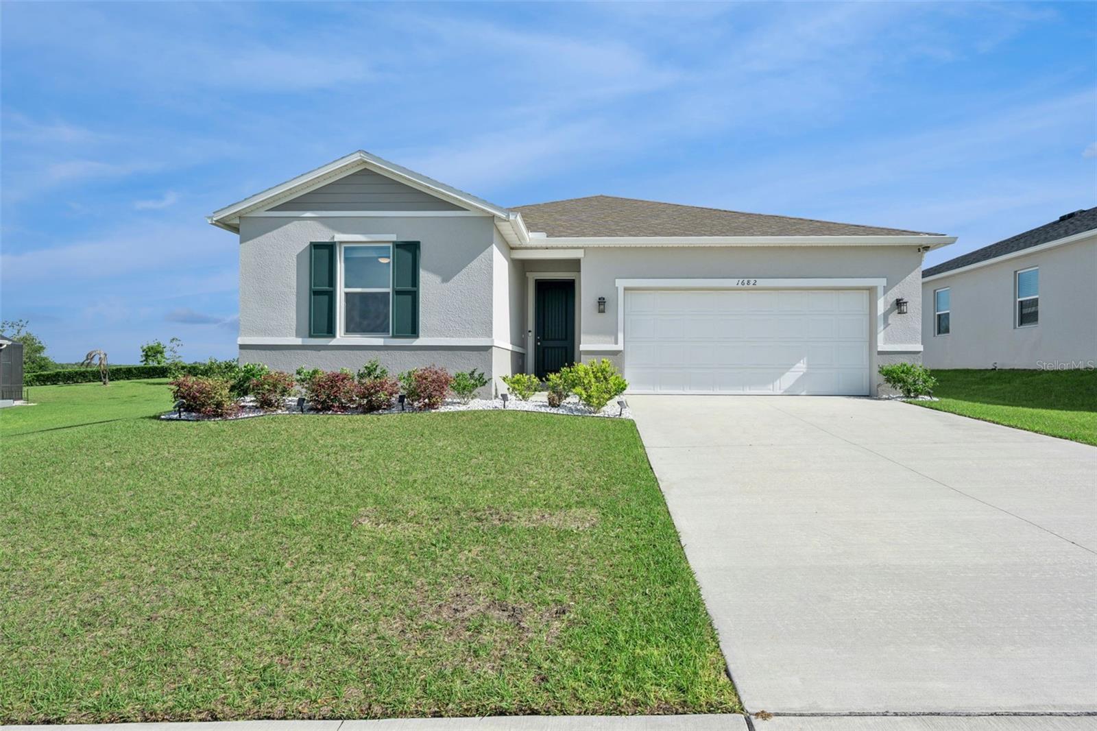 1682 Littleleaf Boxwood Loop Property Photo 47
