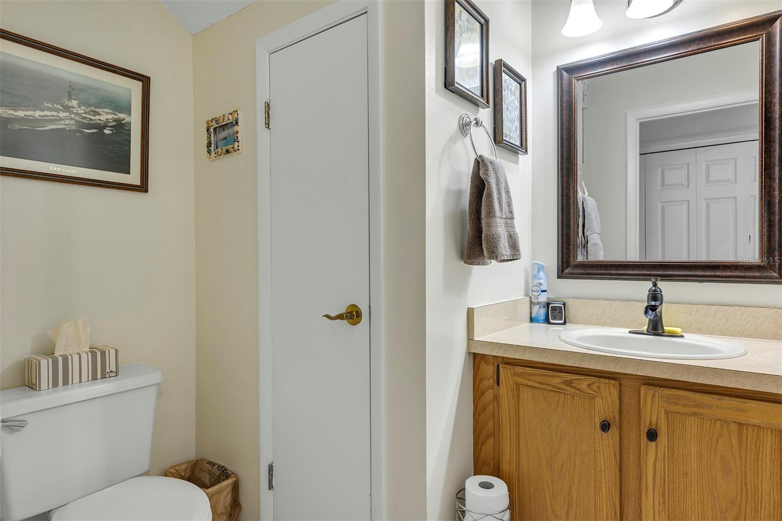 406 Sterling Lake Dr Property Photo 20