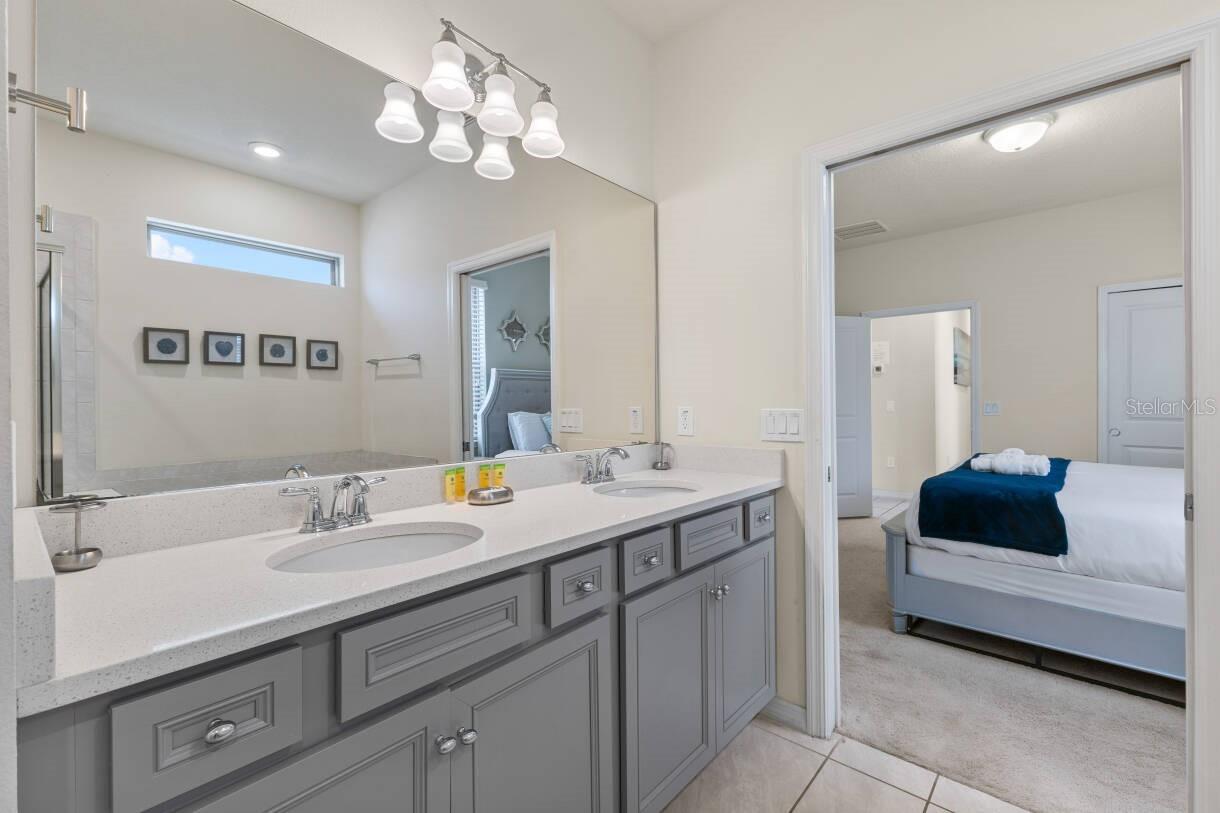 5405 Misty Oak Cir Property Photo 33