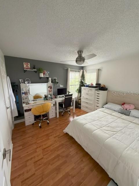 355 Lakepointe Dr #304 Property Photo 10