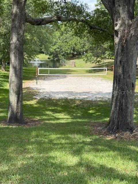 355 Lakepointe Dr #304 Property Photo 26