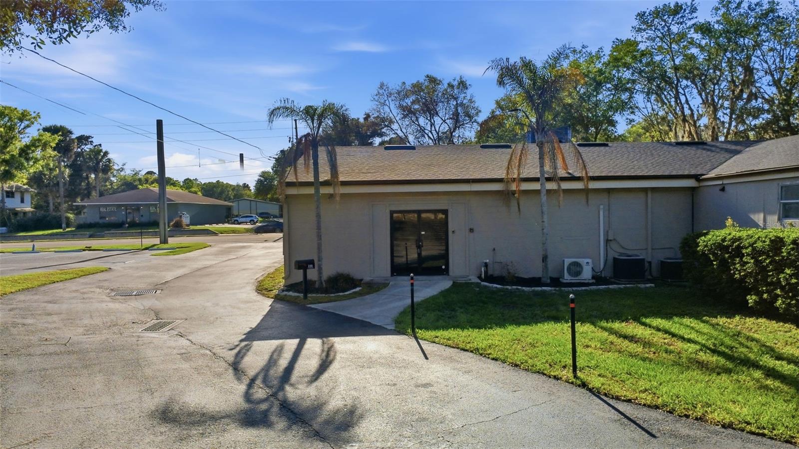 346 N Volusia Ave Property Photo 4