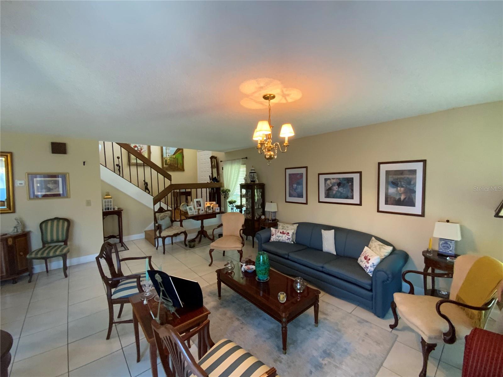 O6398612 Property Photo 12