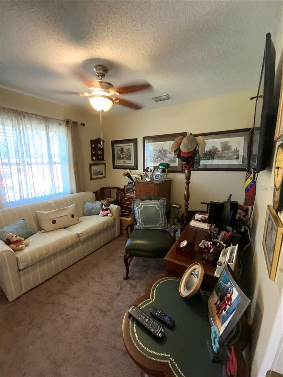 O6398612 Property Photo 18