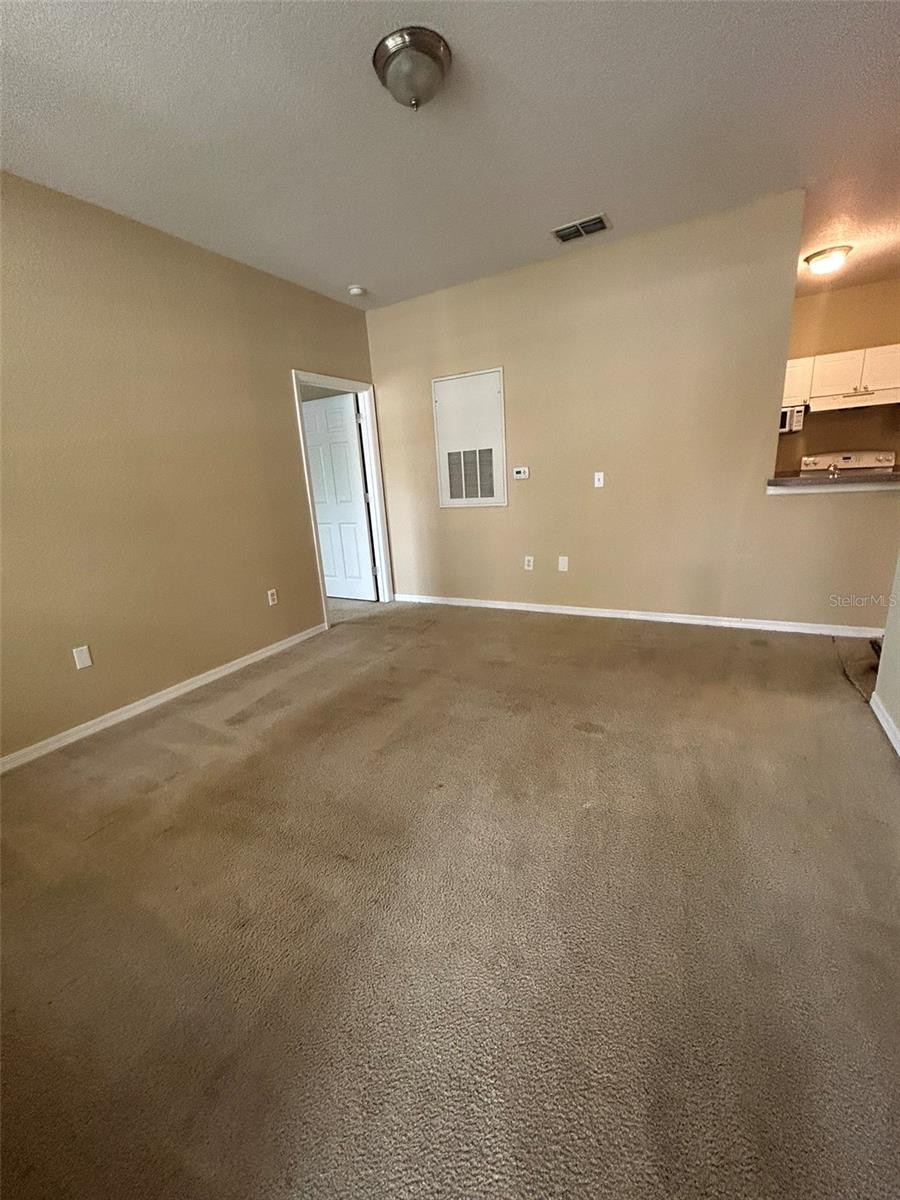 823 Grand Regency Pt #102 Property Photo 4