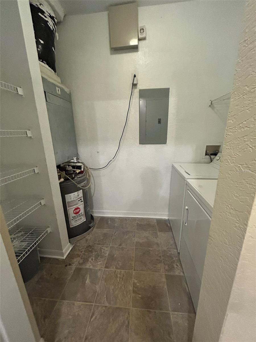 823 Grand Regency Pt #102 Property Photo 11