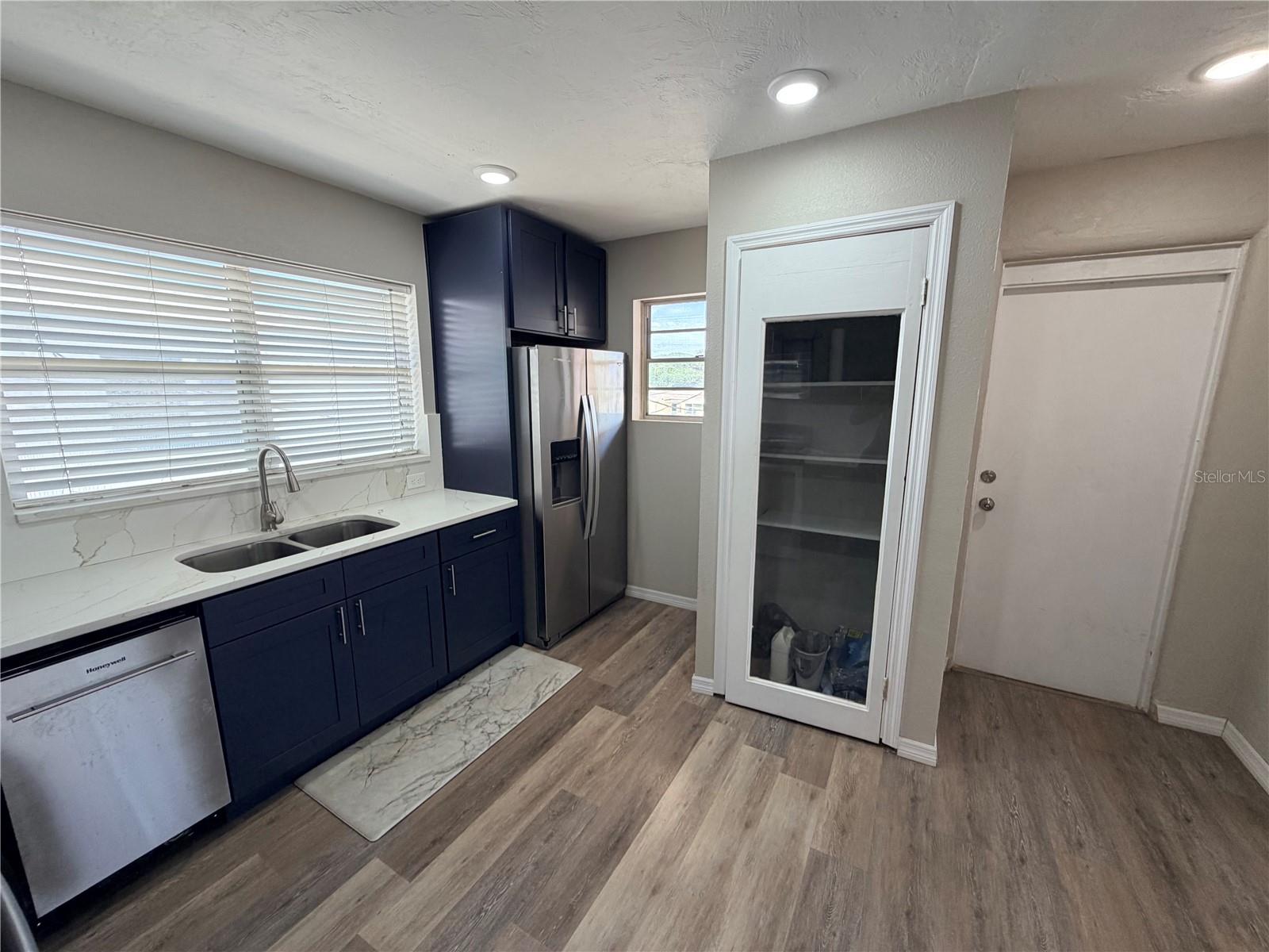 538 Revilo Blvd Property Photo 10