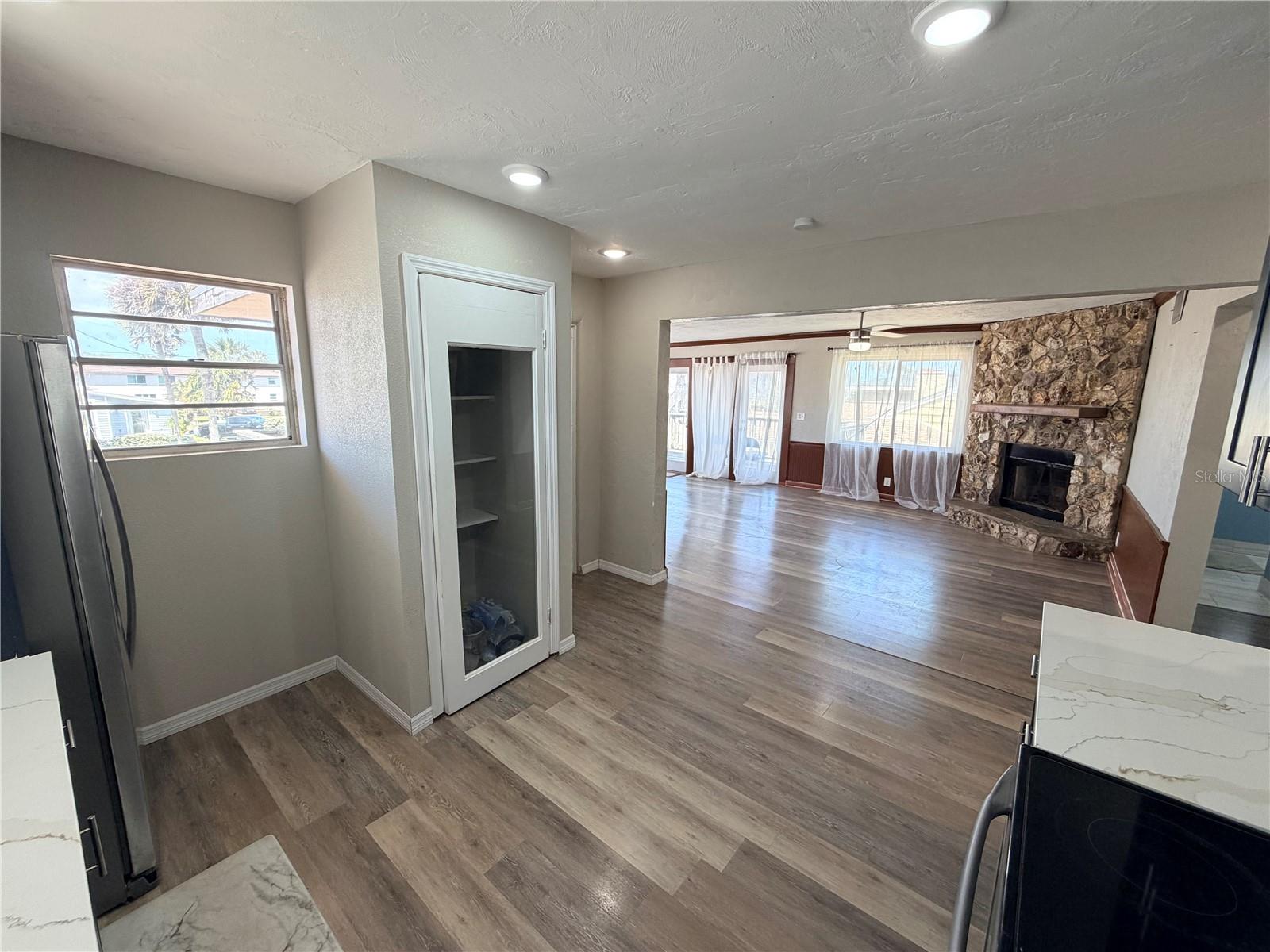 538 Revilo Blvd Property Photo 13