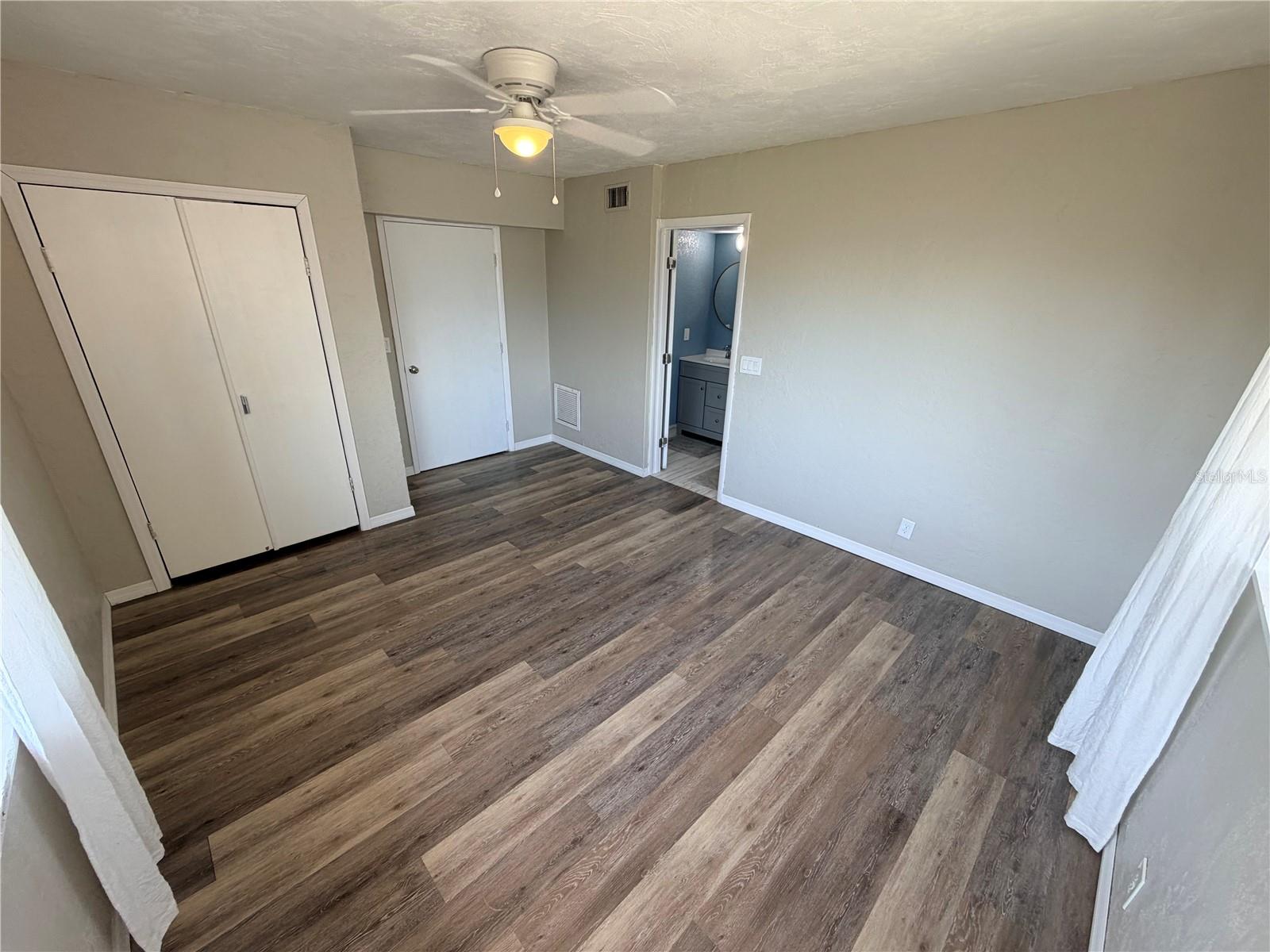538 Revilo Blvd Property Photo 28