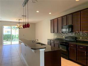 2095 Velvet Leaf Dr Property Photo 5