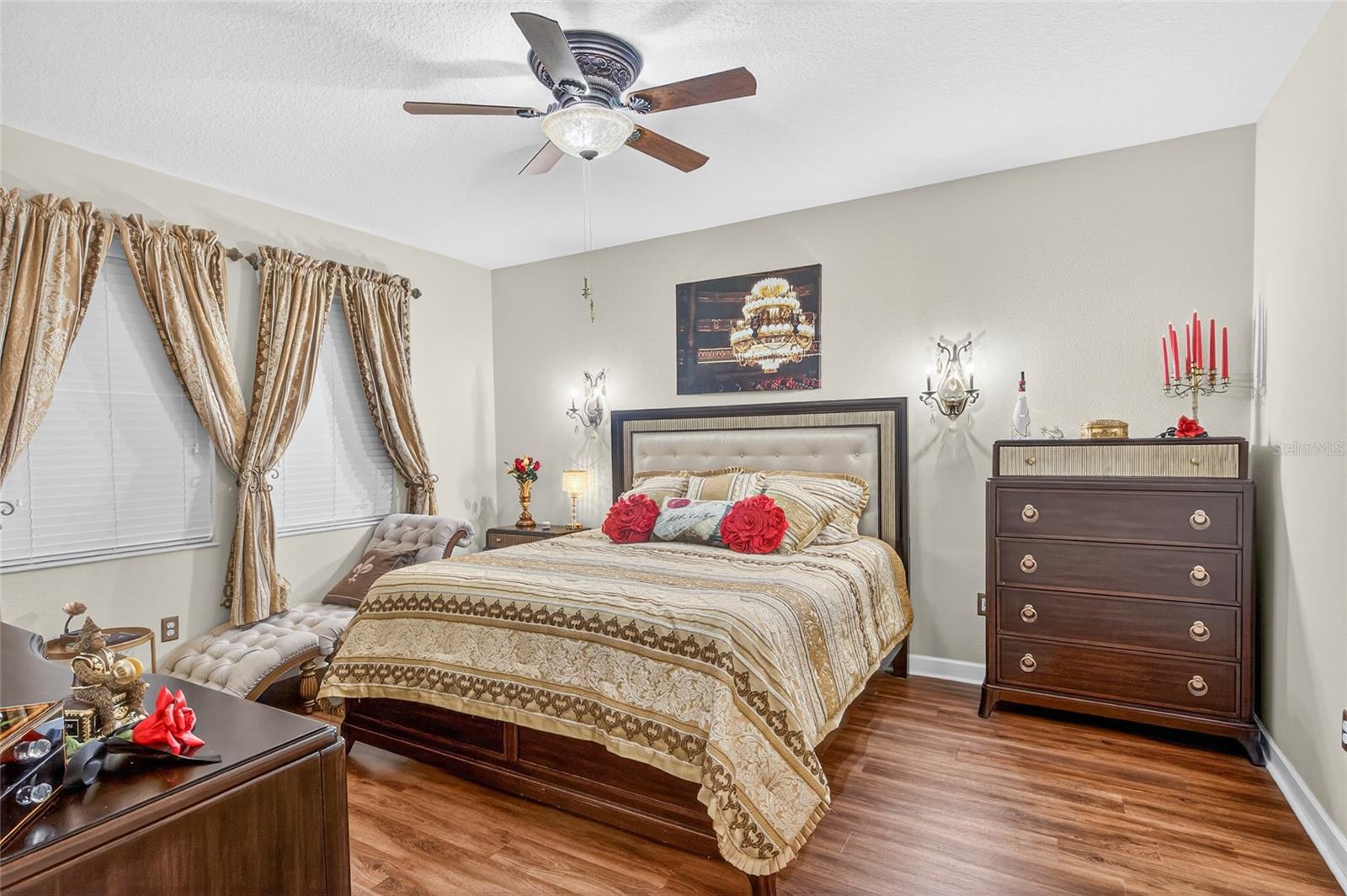 2202 Romanum Dr Property Photo 6