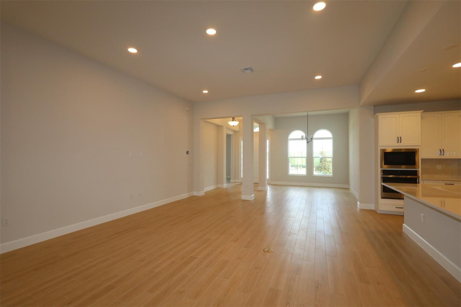 3254 Wolf Lake Ave Property Photo 19