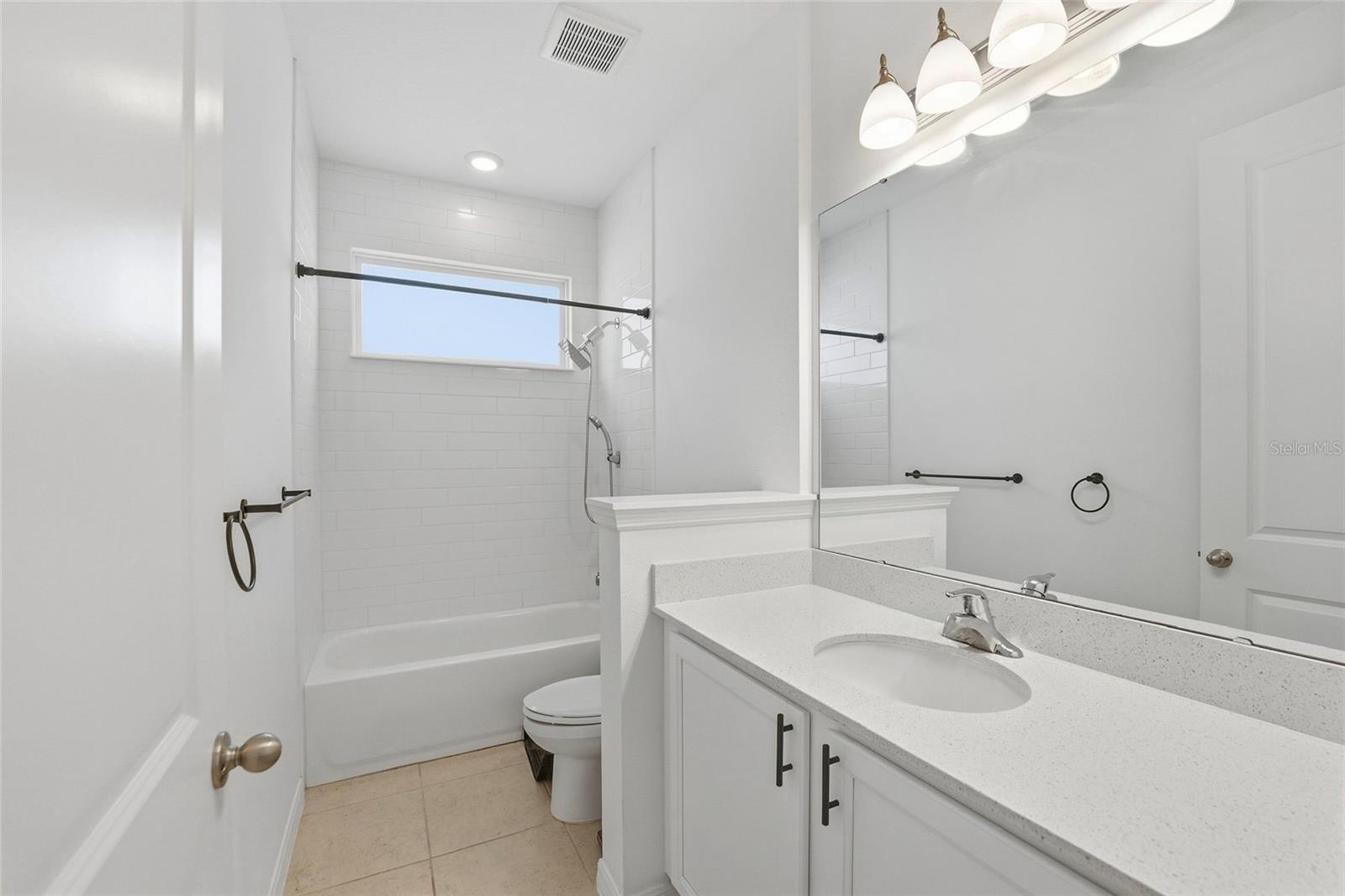6550 Barnstorm Way Property Photo 12