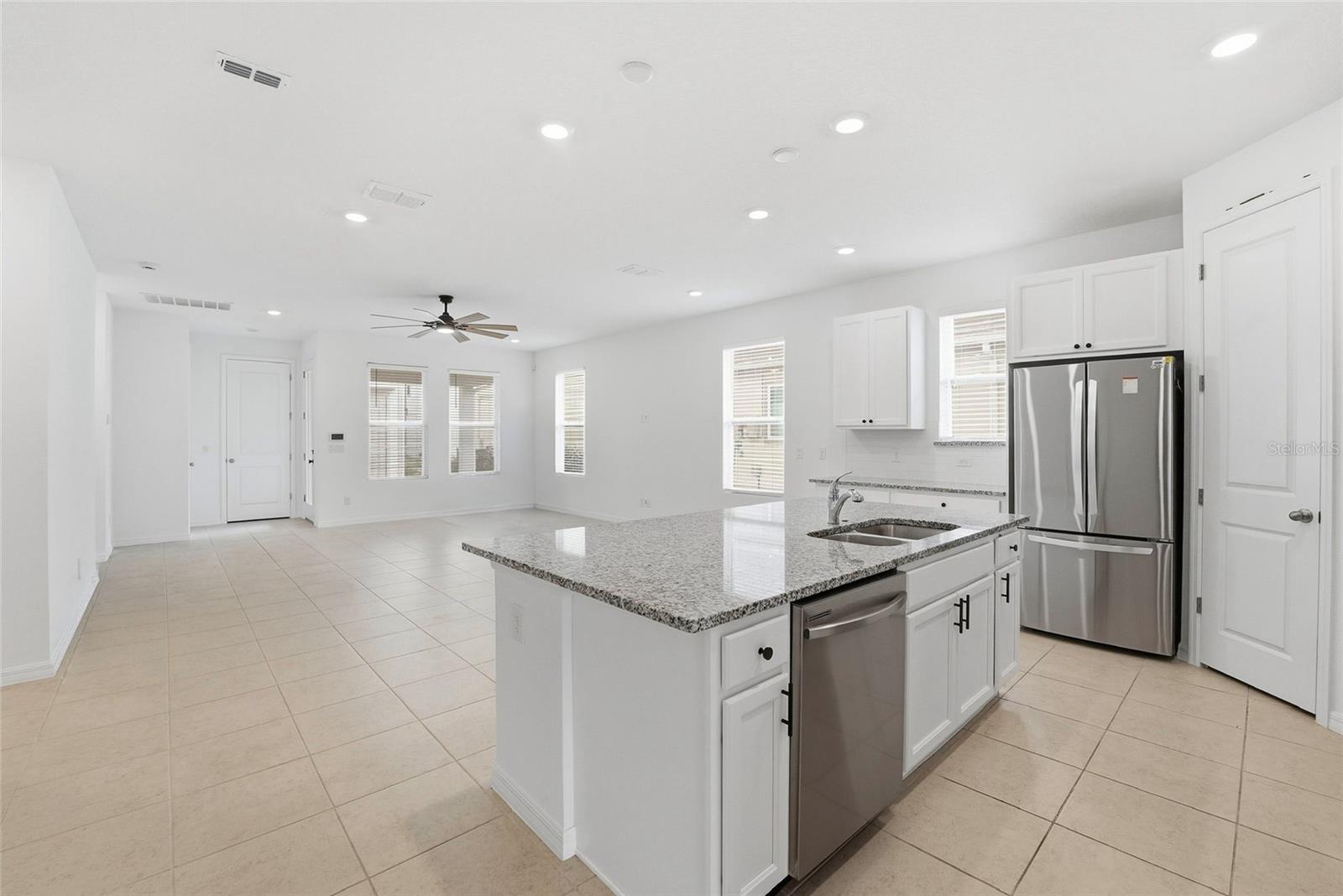 6550 Barnstorm Way Property Photo 13