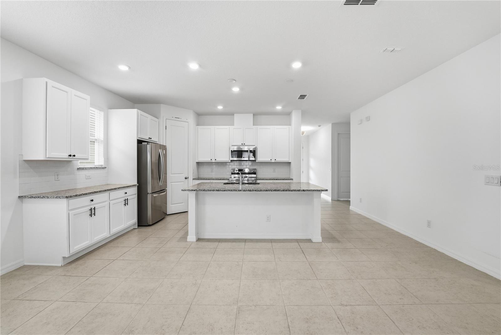 6550 Barnstorm Way Property Photo 15