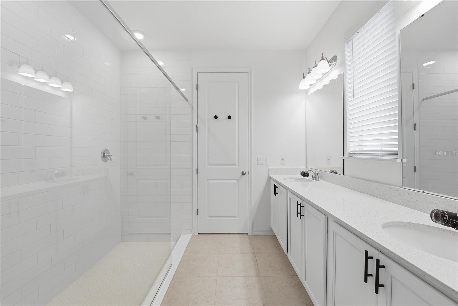 6550 Barnstorm Way Property Photo 23