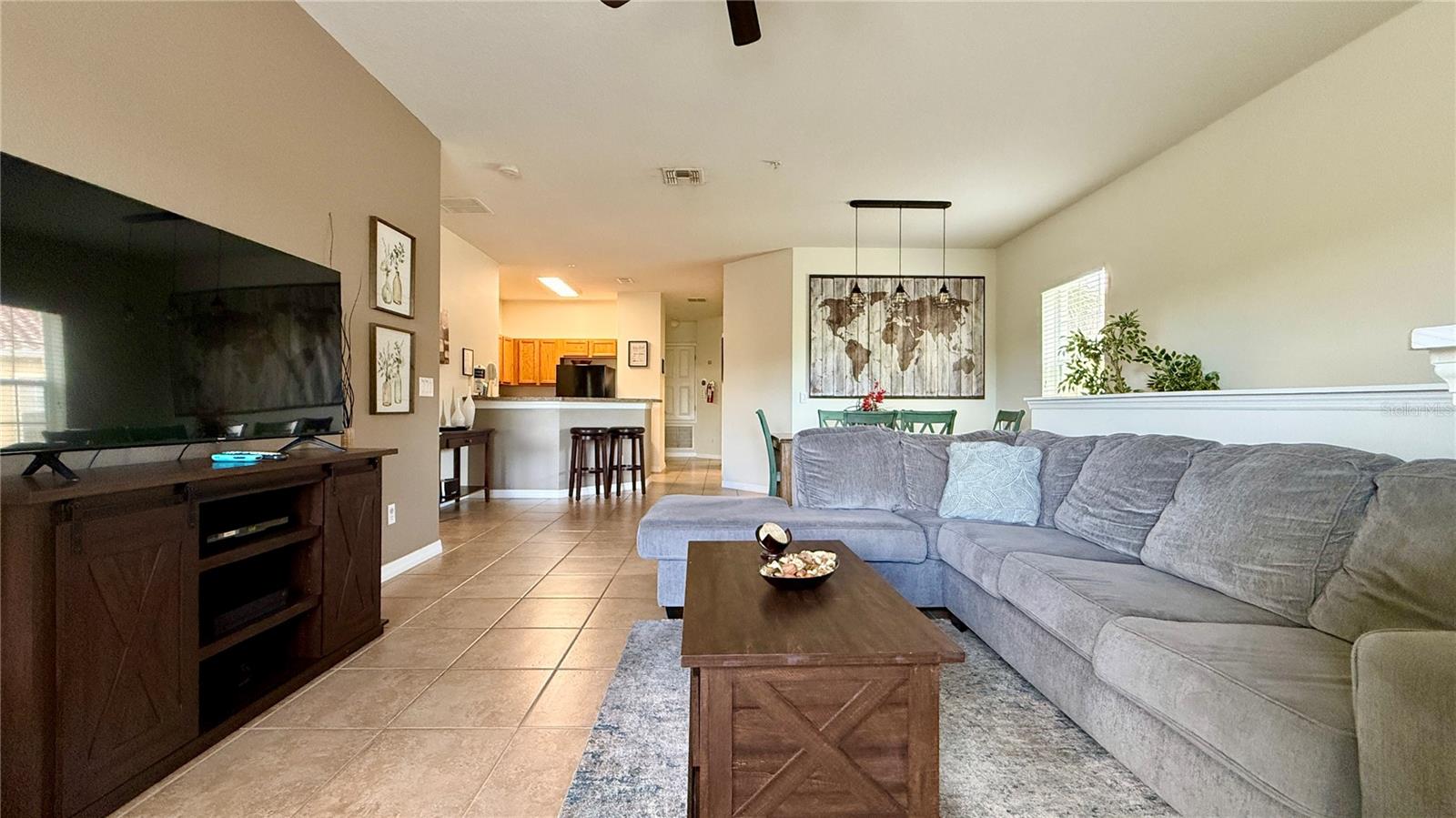 2831 Oakwater Dr #2831 Property Photo 5