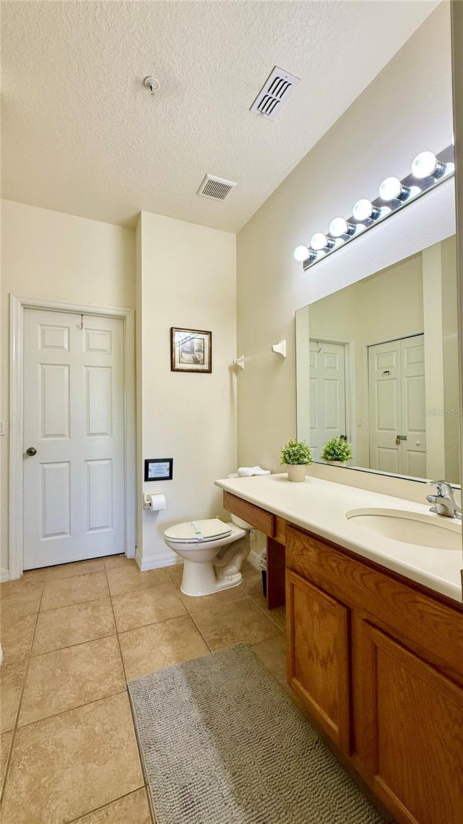 2831 Oakwater Dr #2831 Property Photo 15