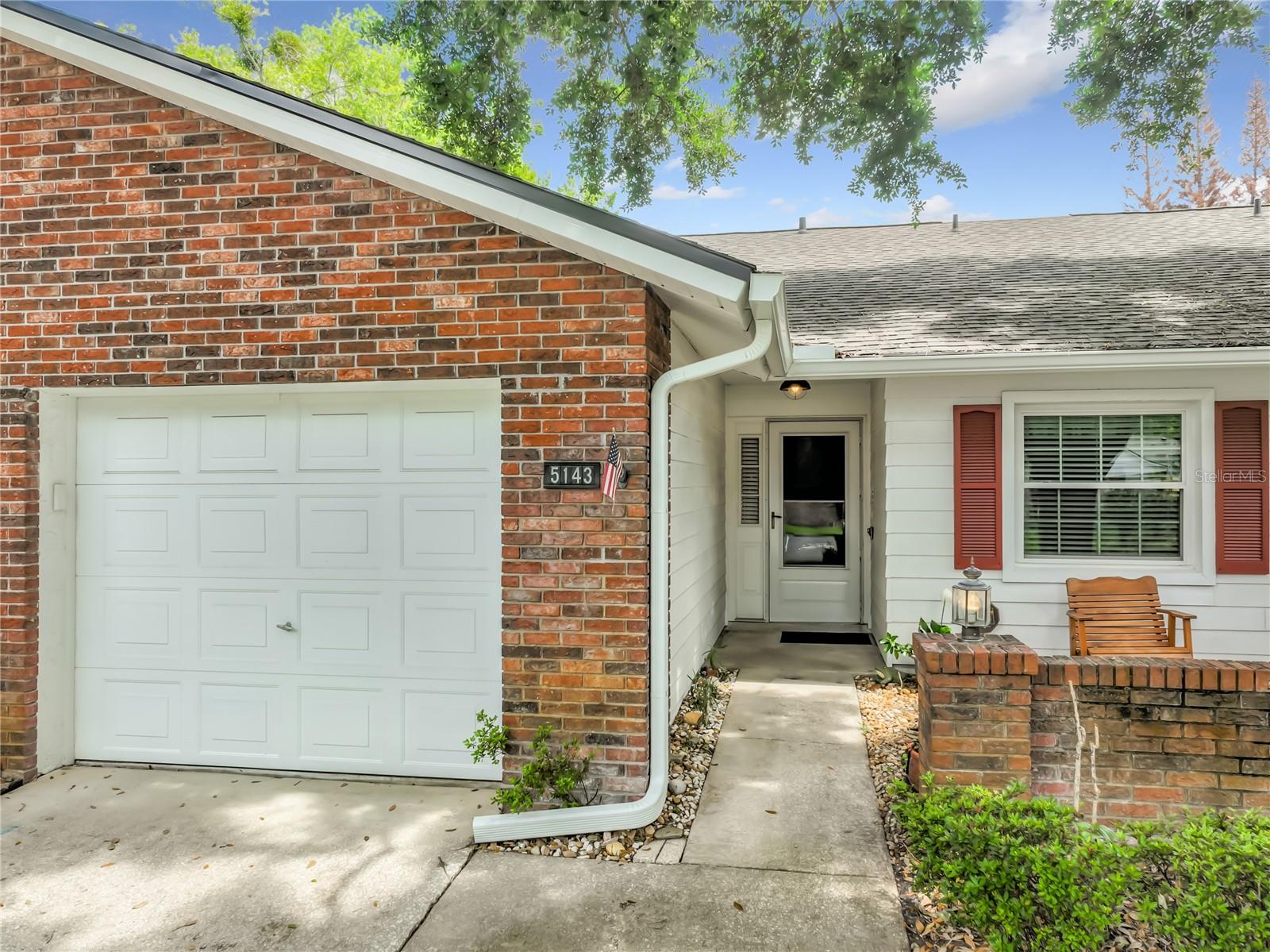 5143 Lazy Oaks Dr #5143 Property Photo 2